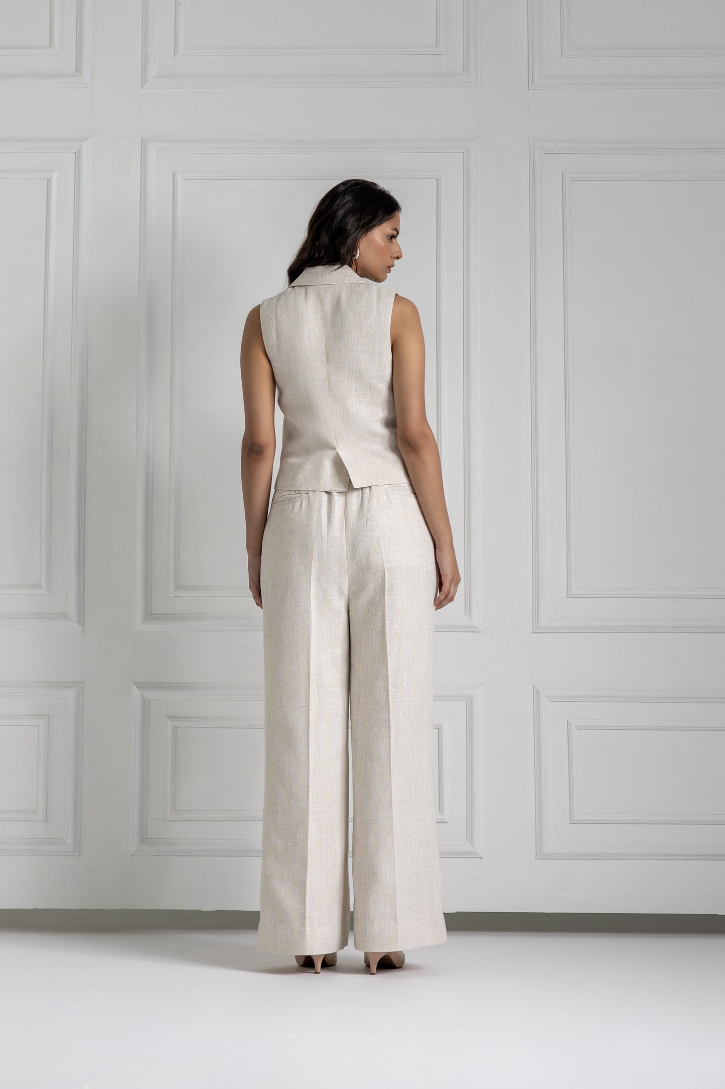 KAVYA Crop Blazer