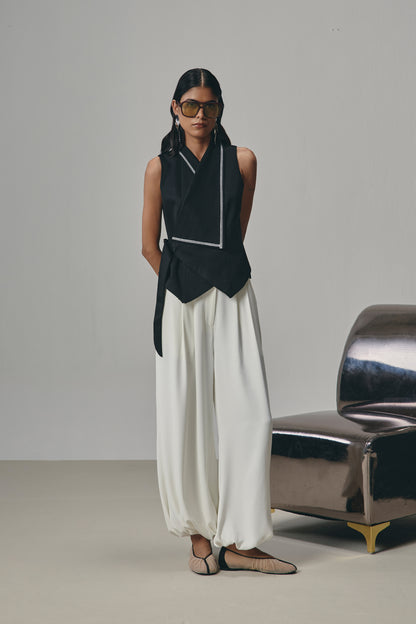Lumi Waistcoat - Onyx