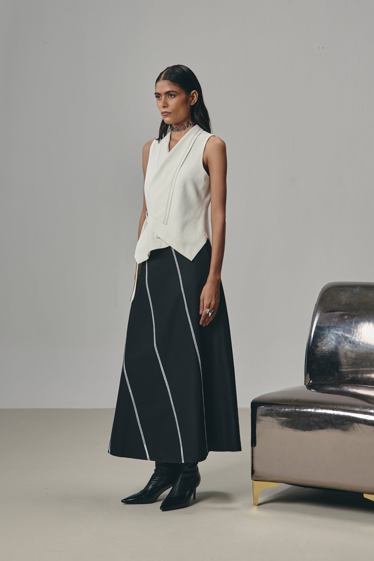 Lumi Waistcoat - Pearl White