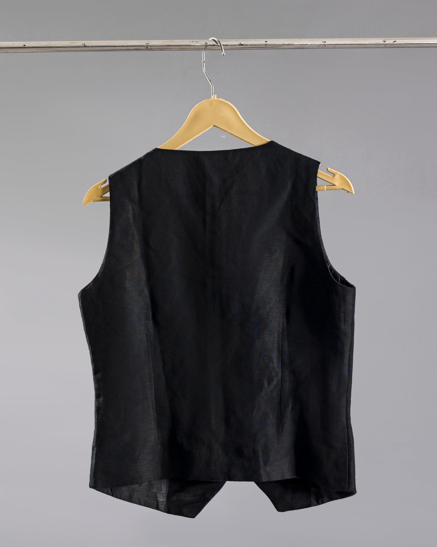 VEDA Vest - Black